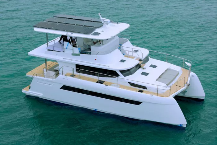 Long Reach Power Catamaran